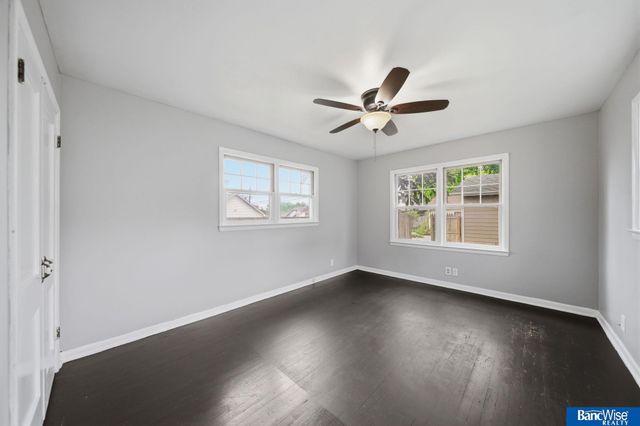 2740 S 13 Street, Lincoln, NE 68502