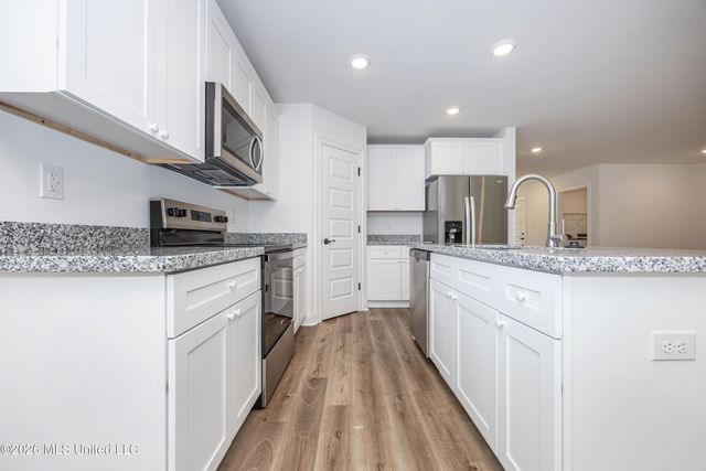 3711 Olivia Drive, Ocean Springs, MS 39564