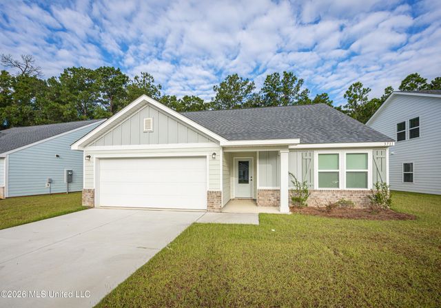 3711 Olivia Drive, Ocean Springs, MS 39564
