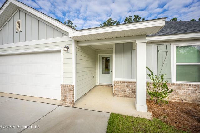3711 Olivia Drive, Ocean Springs, MS 39564