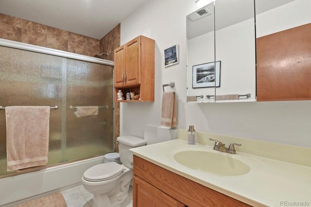 6575 Estes Street, Arvada, CO 80004