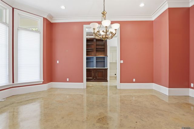 907 Carter Ave, Baton Rouge, LA 70806