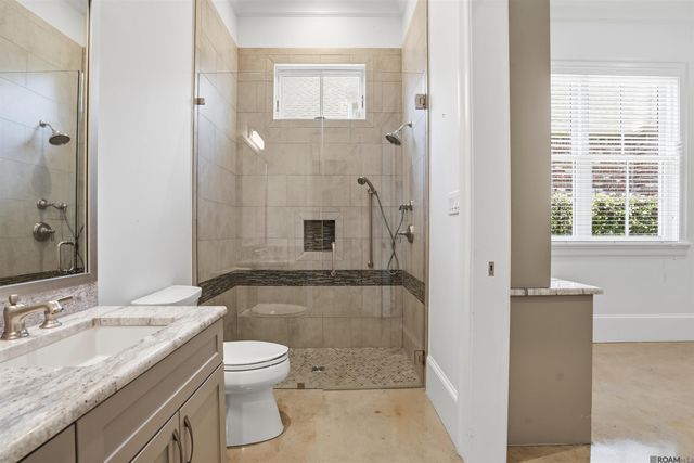 907 Carter Ave, Baton Rouge, LA 70806