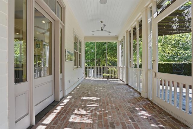 907 Carter Ave, Baton Rouge, LA 70806