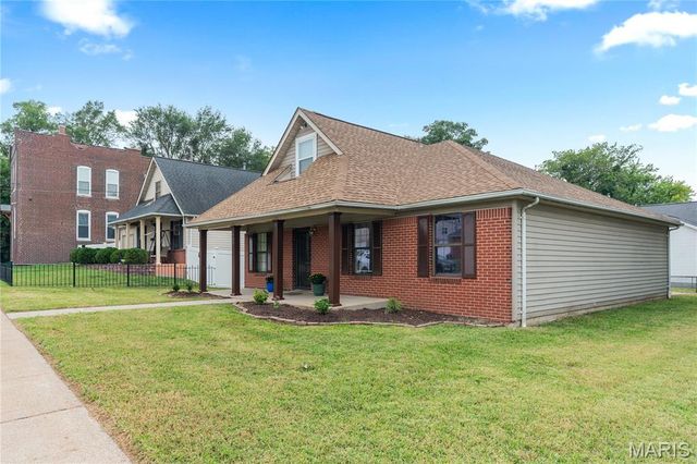 1403 Montrose Avenue, St Louis, MO 63104