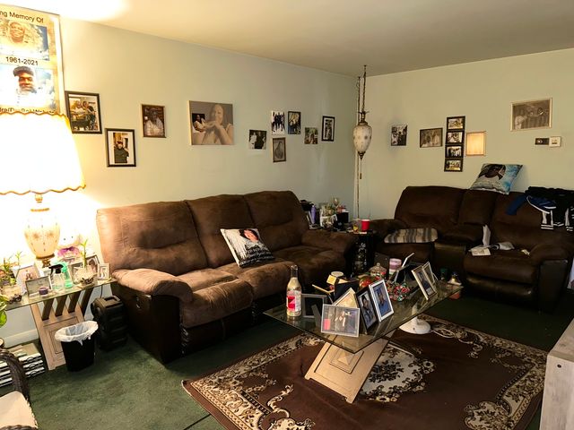 14221 S Emerald Avenue, Riverdale, IL 60827