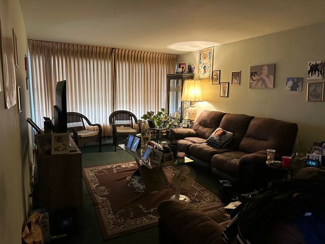 14221 S Emerald Avenue, Riverdale, IL 60827