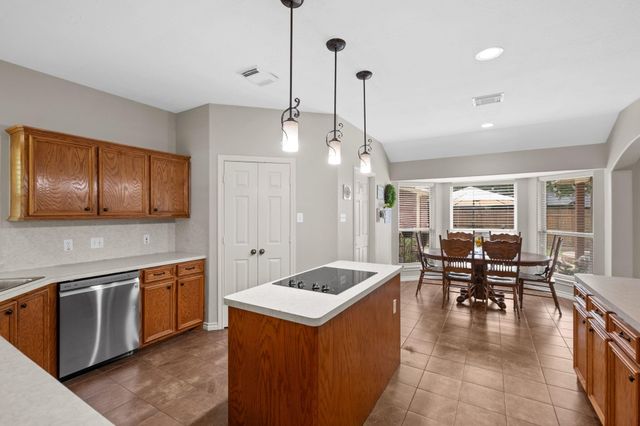 9403 Highland Pointe Drive, Needville, TX 77461
