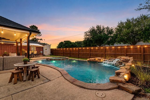 9403 Highland Pointe Drive, Needville, TX 77461