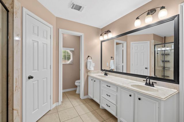 9403 Highland Pointe Drive, Needville, TX 77461