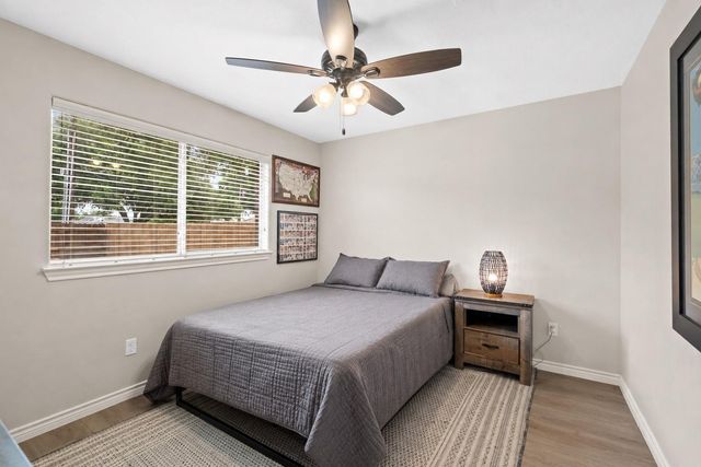 9403 Highland Pointe Drive, Needville, TX 77461
