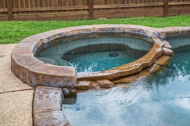 9403 Highland Pointe Drive, Needville, TX 77461