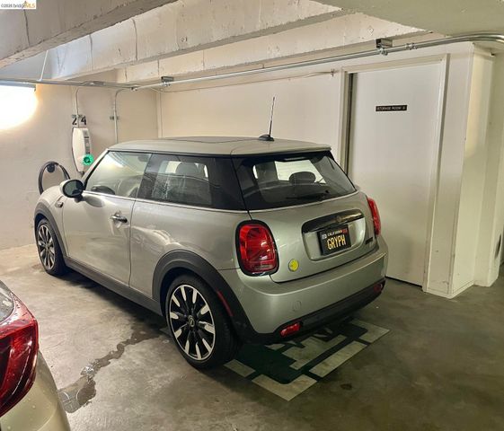 320 Lee St 603, Oakland, CA 94610