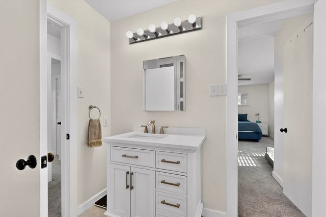 846 Creekridge Drive, Dallas, TX 75218