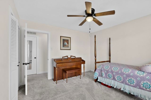 846 Creekridge Drive, Dallas, TX 75218