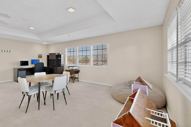 846 Creekridge Drive, Dallas, TX 75218