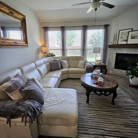1300 Lake Grove Drive, Little Elm, TX 75068