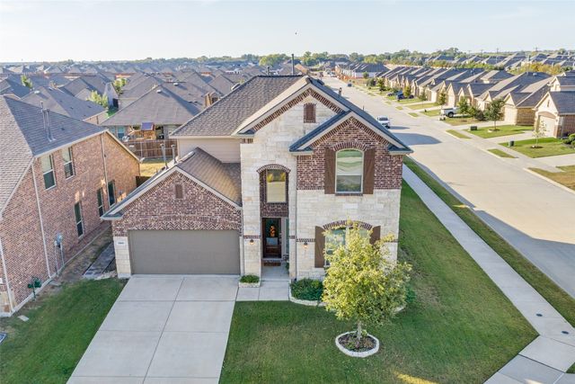 1300 Lake Grove Drive, Little Elm, TX 75068