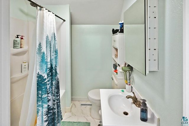 1710 Oakes Avenue, Superior, WI 54880