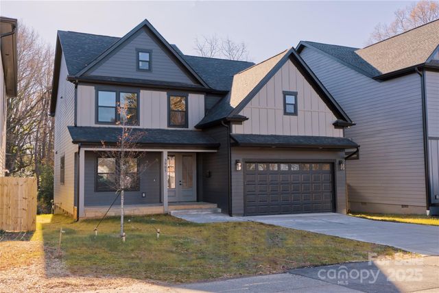 3905 Plainview Road, Charlotte, NC 28208