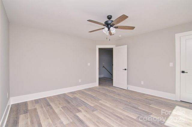 3905 Plainview Road, Charlotte, NC 28208