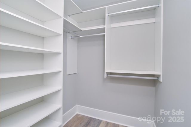 3905 Plainview Road, Charlotte, NC 28208