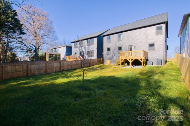 3905 Plainview Road, Charlotte, NC 28208