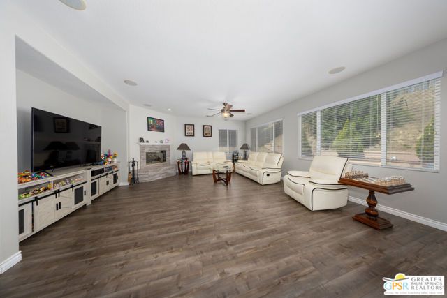 40740 Clancy Court, Murrieta, CA 92562