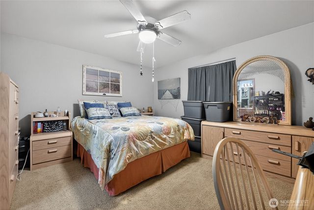 214 Cedar Street E, Roy, WA 98580