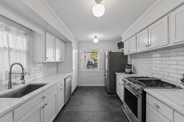 4237 Ottawa Avenue S, Minneapolis, MN 55416