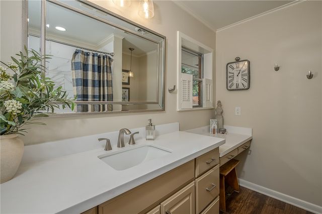 3616 Sweetbriar Drive, Bryan, TX 77802