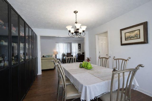 8408 Willows Way, Riverdale, GA 30274