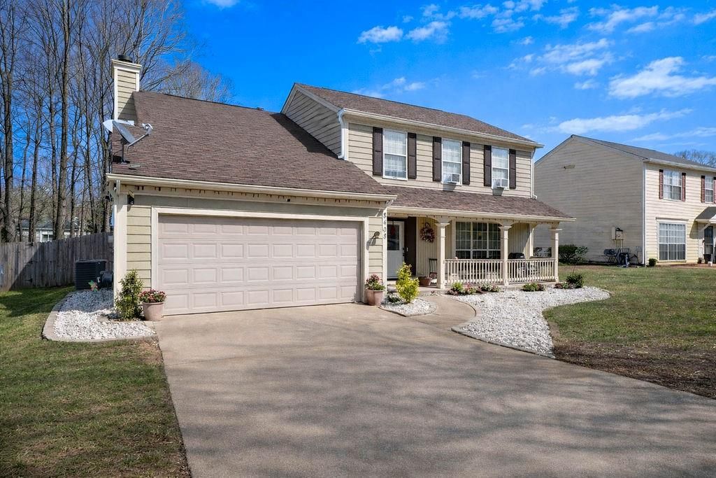 8408 Willows Way, Riverdale, GA 30274