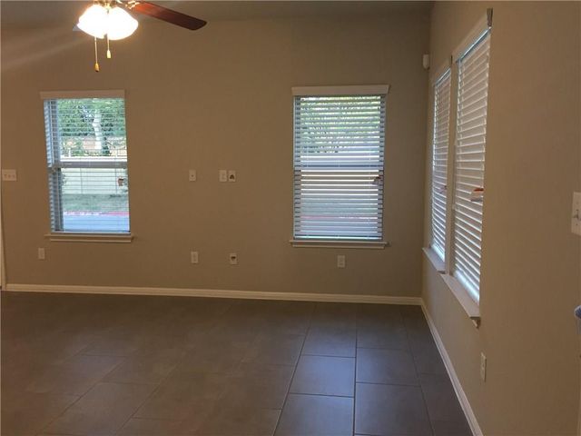 2304 S Lakeline BLVD 454, Cedar Park, TX 78613