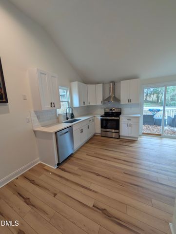 111 Dunstan Avenue, Durham, NC 27707