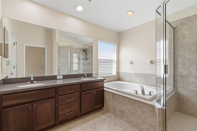 11144 OYSTER BAY CIRCLE, New Port Richey, FL 34654