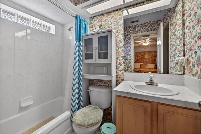 215 DAIRY ROAD, Auburndale, FL 33823