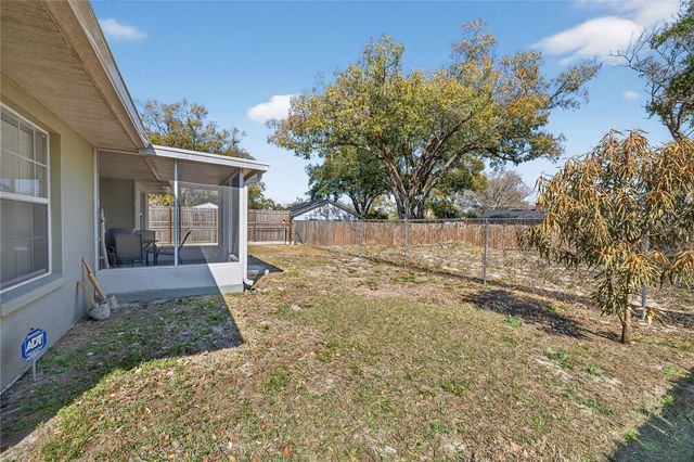 215 DAIRY ROAD, Auburndale, FL 33823