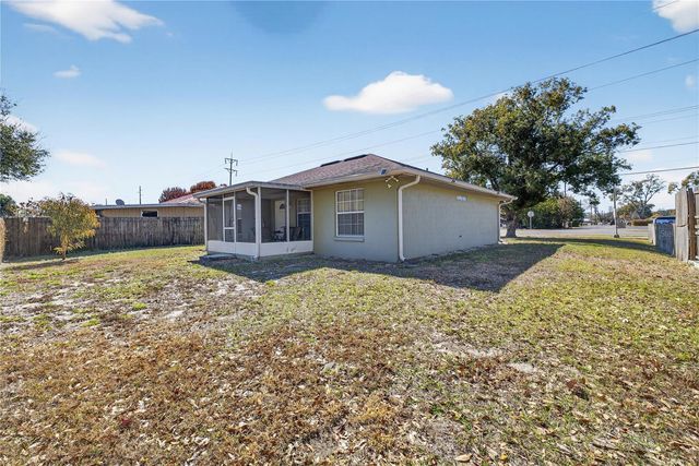 215 DAIRY ROAD, Auburndale, FL 33823