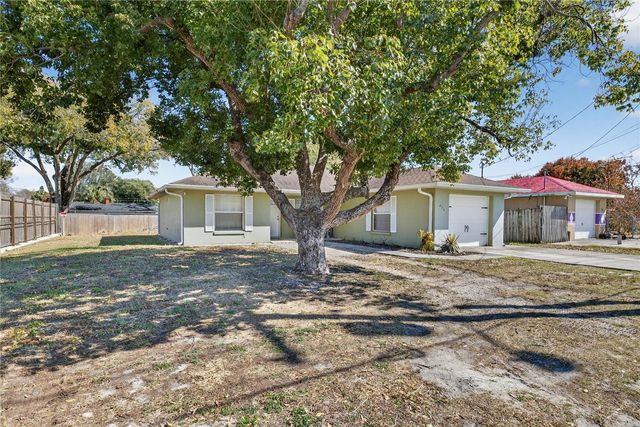 215 DAIRY ROAD, Auburndale, FL 33823