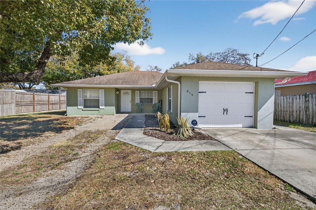 215 DAIRY ROAD, Auburndale, FL 33823