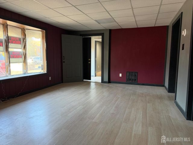 1972 Route 27 Highway, Edison, NJ 08817