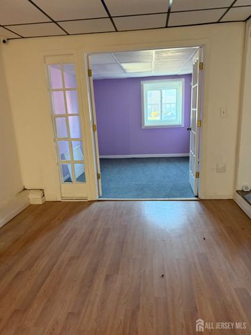 1972 Route 27 Highway, Edison, NJ 08817