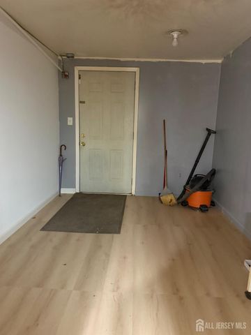 1972 Route 27 Highway, Edison, NJ 08817