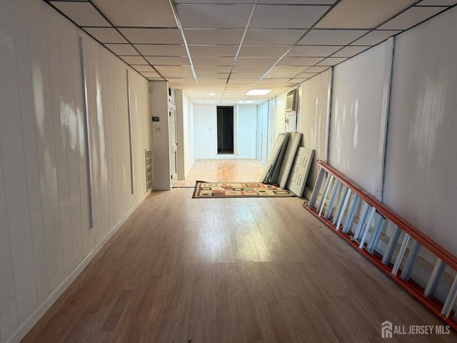 1972 Route 27 Highway, Edison, NJ 08817