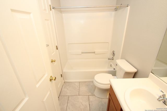 10402 Cub Vly, San Antonio, TX 78245