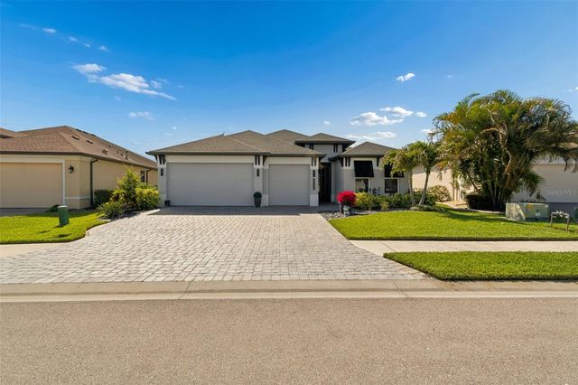 1008 SIBERIAN GLEN, Bradenton, FL 34212