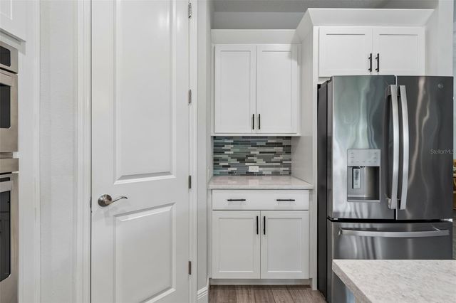 1008 SIBERIAN GLEN, Bradenton, FL 34212