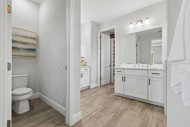 1008 SIBERIAN GLEN, Bradenton, FL 34212