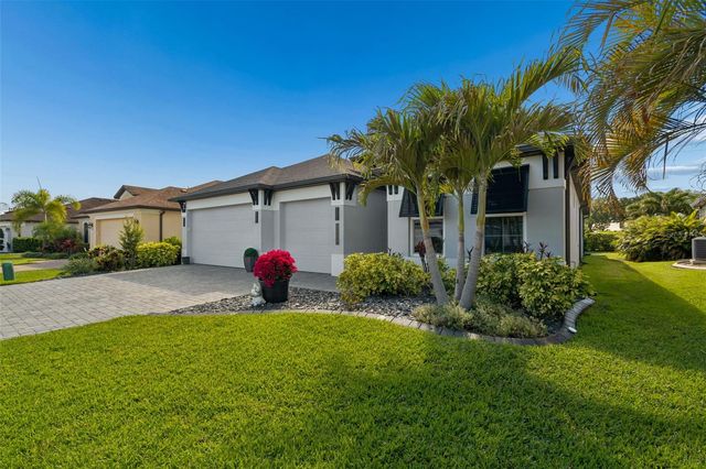 1008 SIBERIAN GLEN, Bradenton, FL 34212